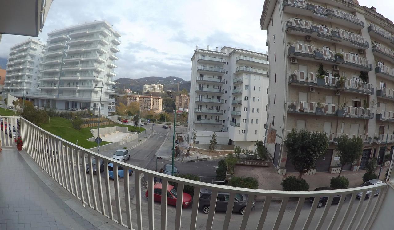 Smart B&B Salerno Exteriör bild