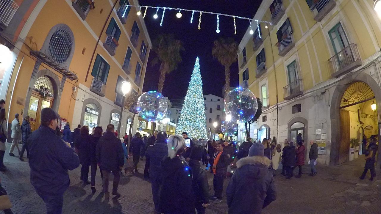 Smart B&B Salerno Exteriör bild
